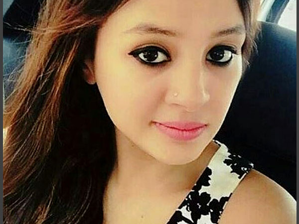 কেন টুইট ডিলিট?