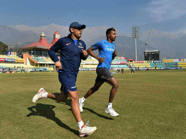 ভারতীয় এ দল থেকে বাদ