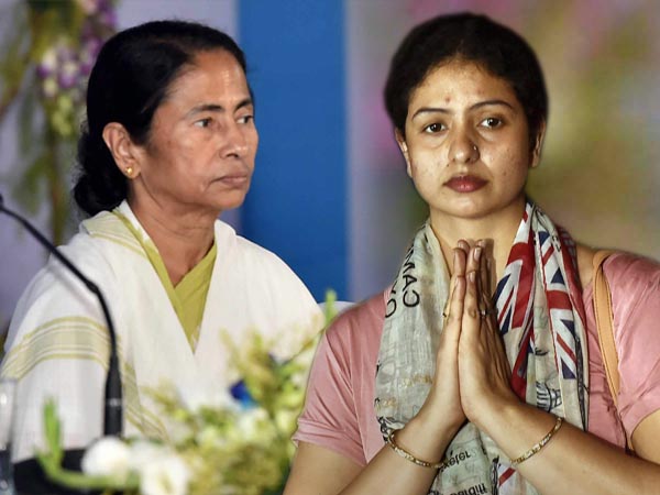 মমতা বন্দোপাধ্যায়ের হস্তক্ষেপ