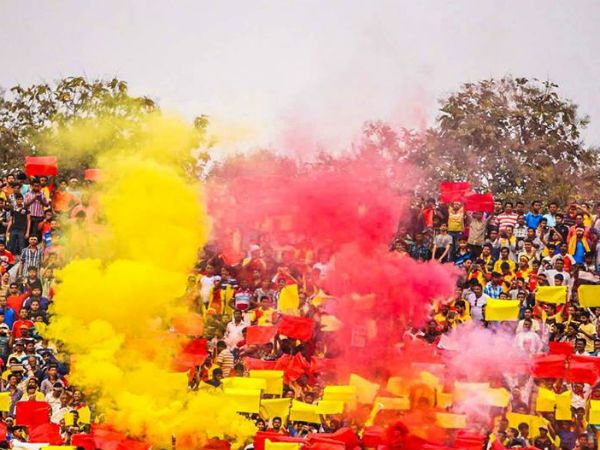 ওজন বাড়ল লাল-হলুদের