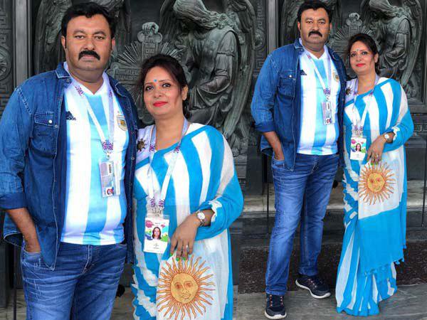 বাঙালির ফুটবল উন্মাদনায় নতুন মাত্রা যোগ করলেন এই বধূ