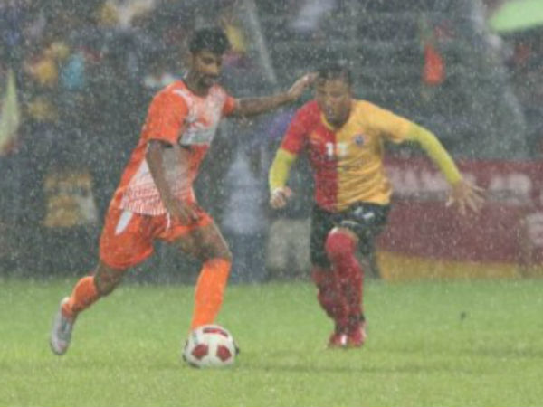 ভারতে মাঠে কবে বল গড়াতে পারে