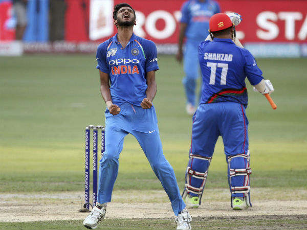 খলিল পেলেন এশিয়া কাপের পুরষ্কার