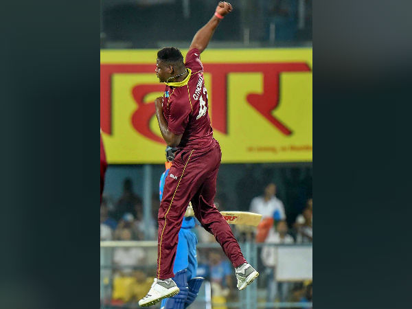 ওয়েস্ট ইন্ডিজের বোলিং