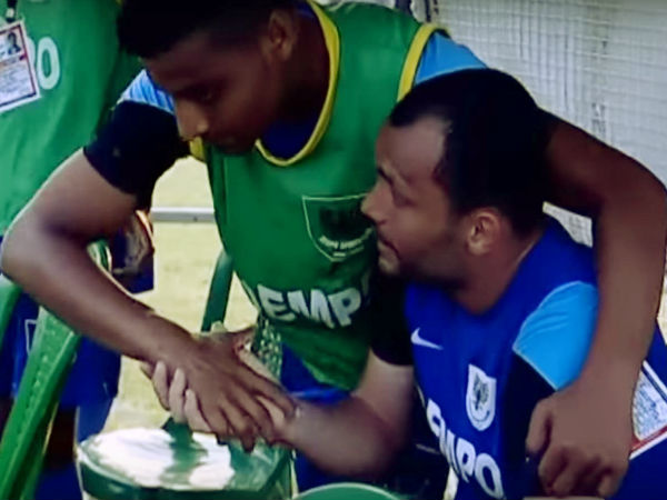 রোবের্তো মেন্দেস সিলভা (বেতো)
