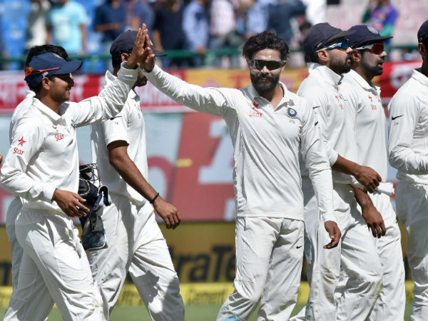 অস্ট্রেলিয়ার বিরুদ্ধে চার টেস্ট ম্যাচের সিরিজের দল
