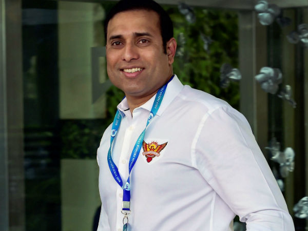 ক্রিকেটারদের প্রশংসা