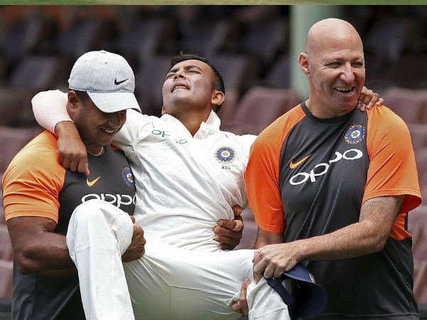 ফিটনেসই চিন্তায় রেখেছে