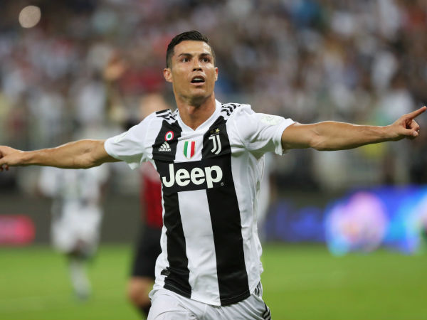 ইউরোপে স্থগিত ফুটবল লিগ
