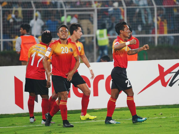 রবিবাসরীয় কলকাতা ডার্বিতে এগিয়ে লাল-হলুদ রবিবাসরীয় কলকাতা ডার্বিতে এগিয়ে লাল-হলুদ