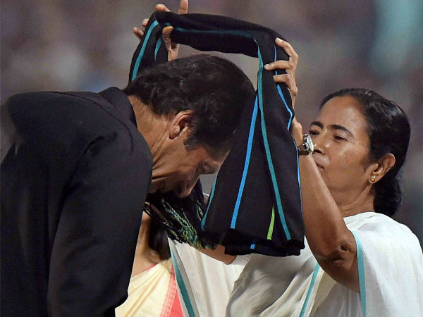 ইমরানের কাছে প্রত্যাশা