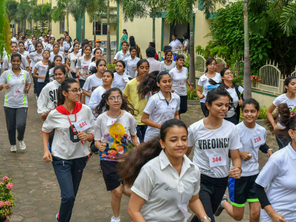 বাবা-মা ও স্কুলের জন্য