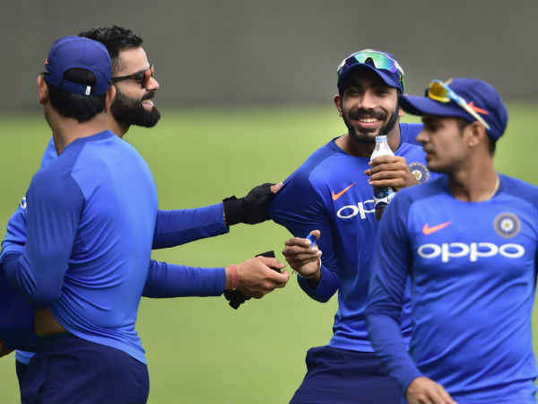 বোলিং কম্বিনেশন