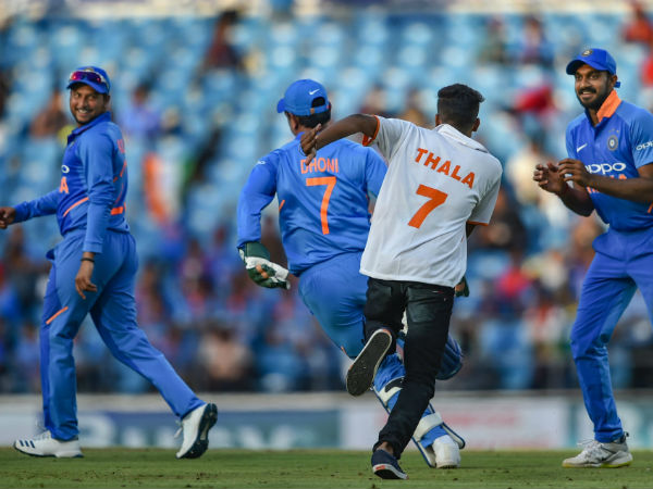 সহজে মেলে না ঈশ্বর