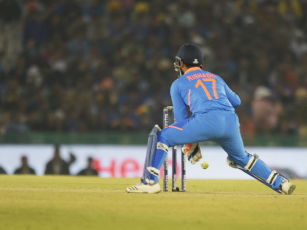 পন্থের পারফর্ম্যান্স