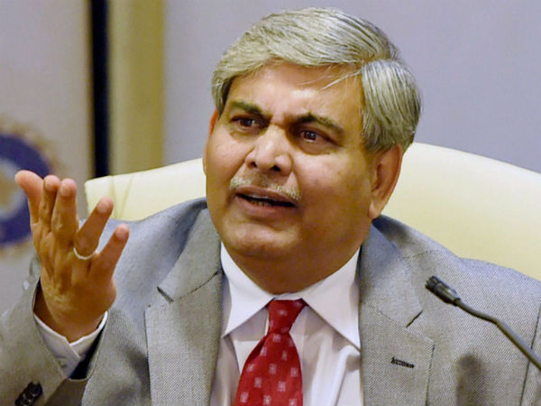 এর আগেও বিরোধ 