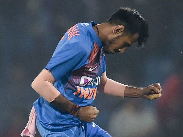 বলিউডের অভিনেত্রী ক্যাটরিনা কাইফে মজে চাহাল