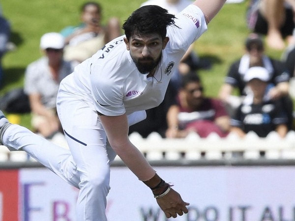 কোনও কিছুই ঠিকঠাক নয়
