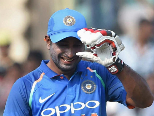 টেস্ট খেলছো না কেন