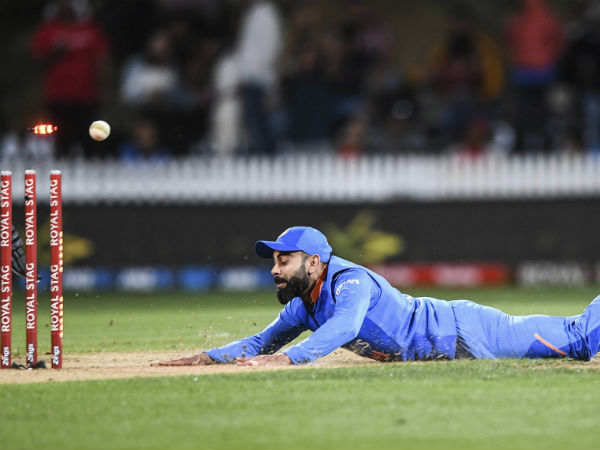 বে ওভালেও ব্যর্থ বিরাট