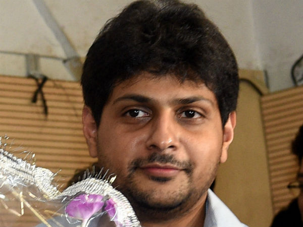 মহিলা ও প্রাক্তন ক্রিকেটার