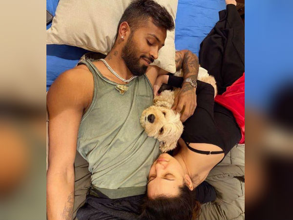 বান্ধবীর সঙ্গে কোয়ারেন্টাইনে
