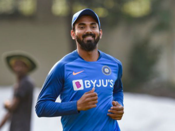 জন্মদিনে ঘোষণা