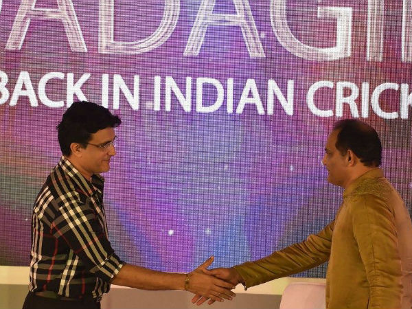 প্রাক্তনদের সাহায্যে এগিয়ে এল সংগঠন