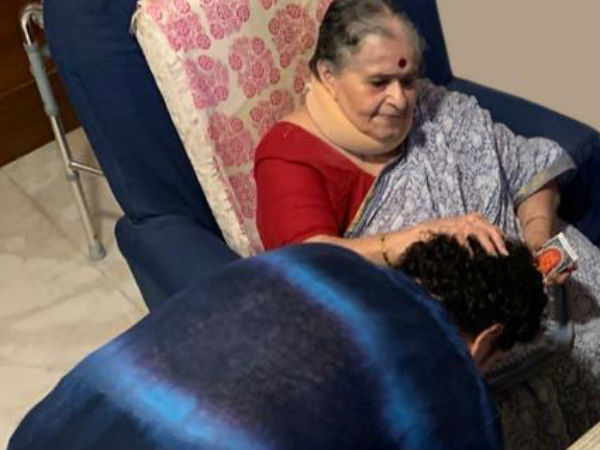 মায়ের আশীর্বাদ