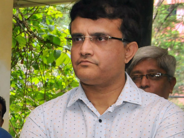 ক্রিকেটাদের জীবন নিয়ে ঝুঁকি নয়, মত সৌরভের