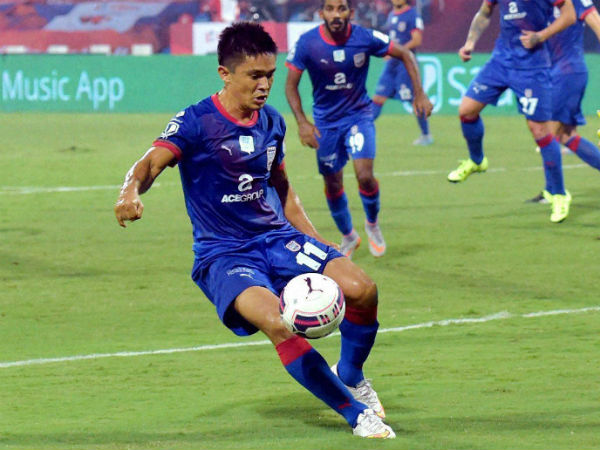 করোনা পরিস্থিতিতে বৈষম্য নিয়ে সুনীলের প্রতিবাদ