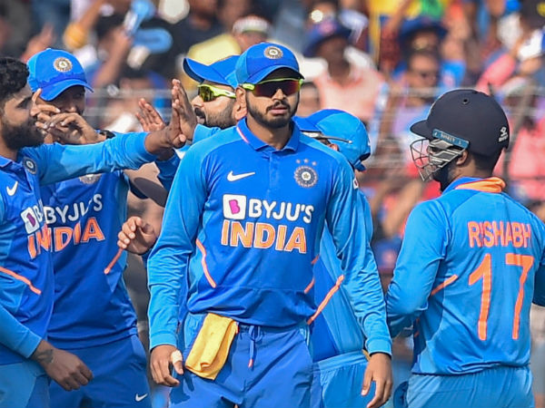 ভারতীয় ক্রিকেটারদের বেতন কাটছাঁটের সম্ভাবনা