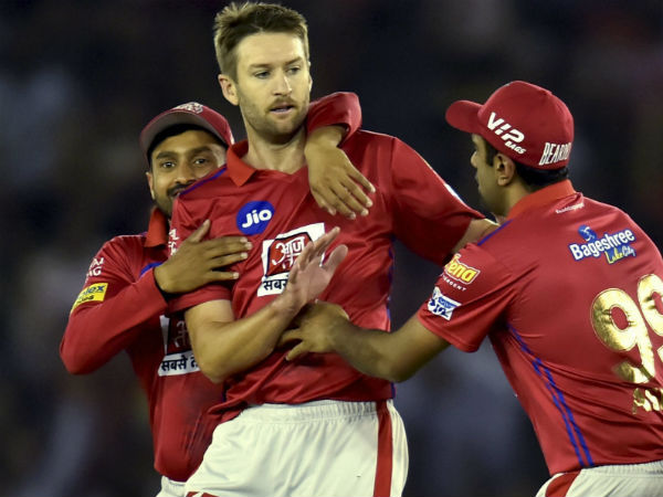 অ্যান্ড্রু টাই
