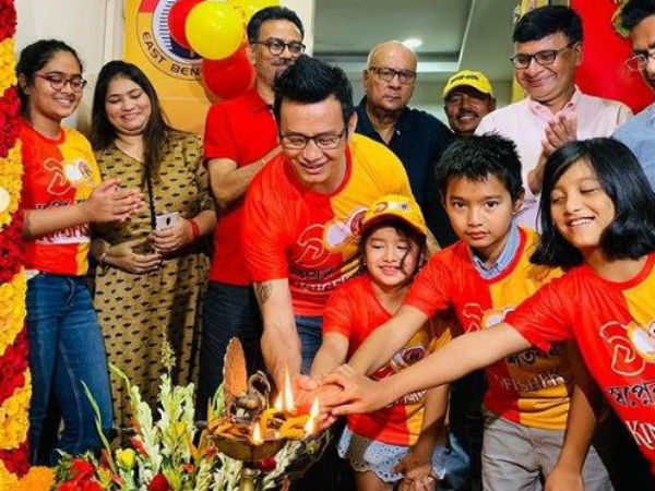 সেরা স্ট্রাইকার বাইচুং ভুটিয়া কেন গোলকিপার