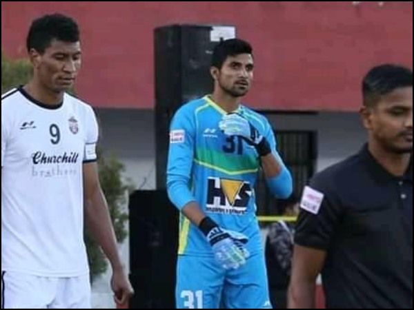 মিঠুনকে আর্থিক সাহায্য শিল্টনের
