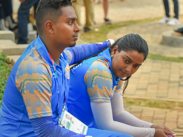 বিয়ের কার্ডে বার্তা