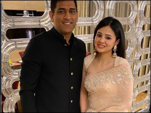 ১০ বছর আগে আজকের দিনে ধোনি-সাক্ষীর সম্পর্কের পরিণতি