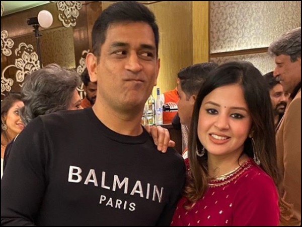 ধোনি-সাক্ষীকে শুভেচ্ছা