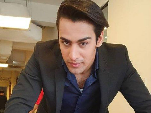 কোভিড যোদ্ধাদের সাহায্য