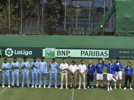 ডেভিস কাপ, কলকাতার কোর্টে হতাশ করলেন রামকুমার ও প্রজ্ঞেশ - প্রথমদিনই এগিয়ে গেল ইতালি
